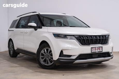 White 2022 Kia Carnival Wagon S