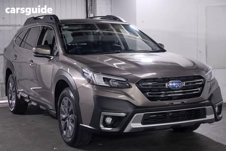 Bronze 2024 Subaru Outback Wagon Awd