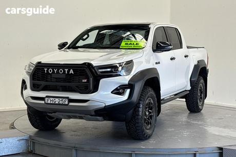White 2023 Toyota Hilux Double Cab Pick Up Gr-Sport (4X4)