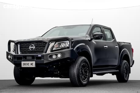 Black 2021 Nissan Navara Dual Cab Pick-up St (4X4)