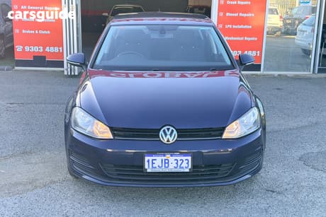 Blue 2013 Volkswagen Golf Hatchback 90 Tsi Comfortline