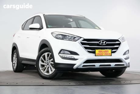 White 2017 Hyundai Tucson Wagon Active R-Series (Awd)