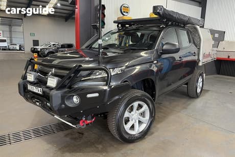 Grey 2022 Mitsubishi Triton Double Cab Pick Up Glx+ (4X4)