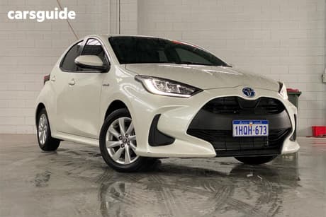 2022 Toyota Yaris Sx Hybrid