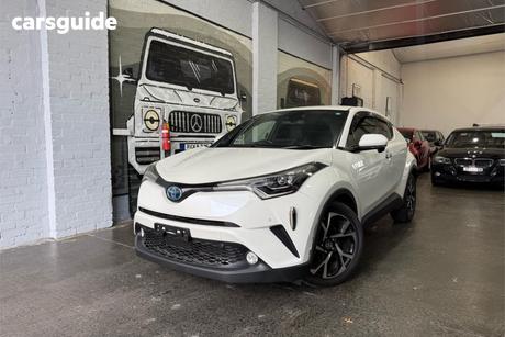 White 2018 Toyota C-HR Wagon G