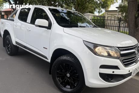 White 2016 Holden Colorado Ute Tray