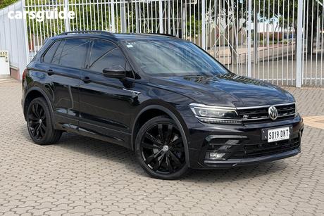 Black 2018 Volkswagen Tiguan Wagon Wolfsburg Edition