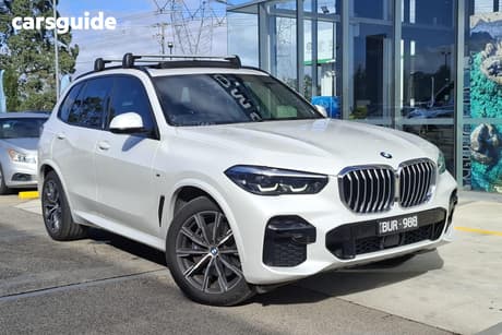 White 2021 BMW X5 Wagon Xdrive30D