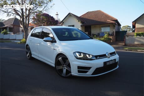 White 2016 Volkswagen Golf Hatchback R