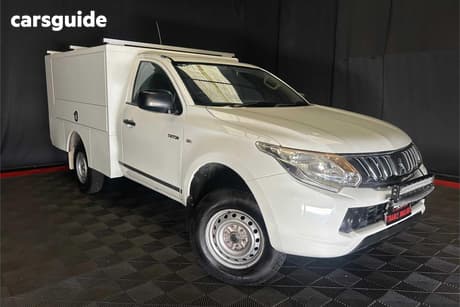 White 2015 Mitsubishi Triton Cab Chassis Glx