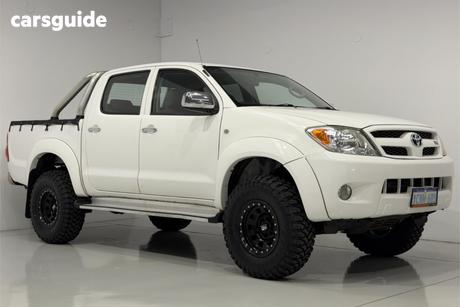 White 2007 Toyota Hilux Dual Cab Pick-up Sr5 (4X4)