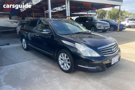 Black 2012 Nissan Maxima Sedan 250 St-L