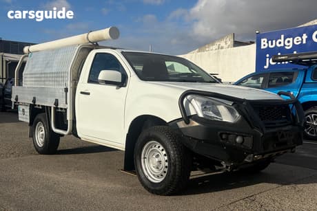 White 2019 Isuzu D-MAX Cab Chassis Sx (4X4)