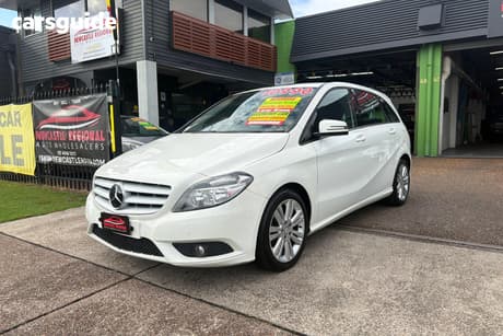 White 2013 Mercedes-Benz B180 Hatchback Be