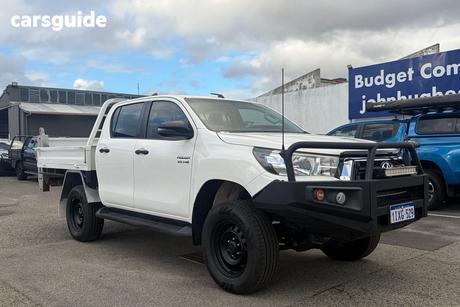 White 2019 Toyota Hilux Double Cab Chassis Sr (4X4)