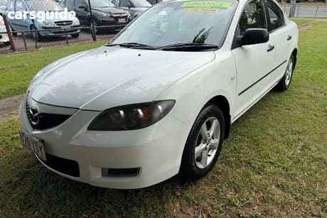 White 2008 Mazda 3 Sedan Maxx