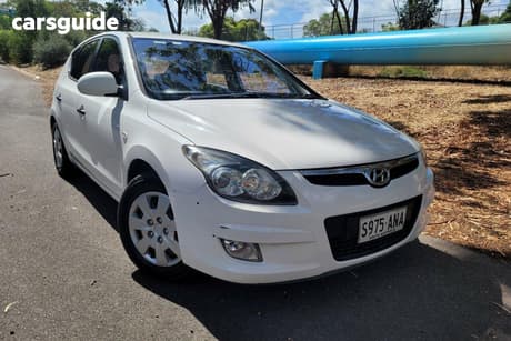White 2011 Hyundai I30 Hatchback Sx