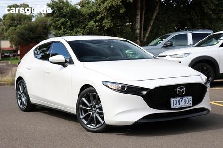 White 2019 Mazda 3 Hatchback Touring (5Yr)