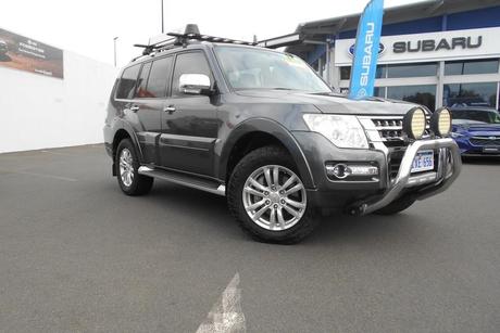 Grey 2019 Mitsubishi Pajero Wagon Glx (4X4) 7 Seat