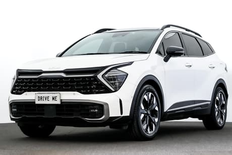 White 2022 Kia Sportage Wagon Gt-Line (Awd)