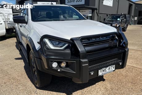 White 2023 Isuzu D-MAX Crew Cab Utility X-Terrain (4X4)