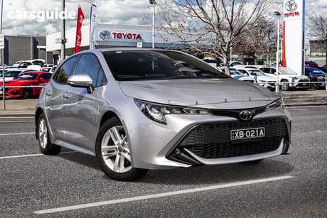 Silver 2020 Toyota Corolla Hatchback Sx
