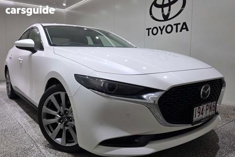 White 2022 Mazda 3 Sedan G25 Astina