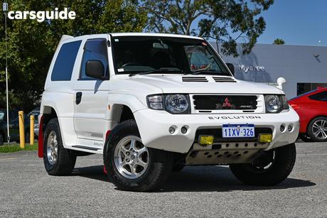 White 1998 Mitsubishi Pajero Coupe EVOLUTION
