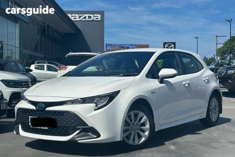 White 2021 Toyota Corolla Hatchback Ascent Sport Hybrid