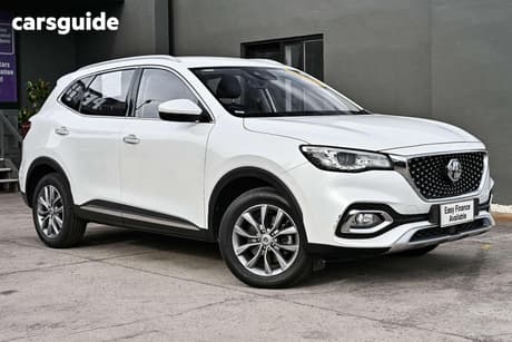 White 2022 MG HS Wagon Vibe