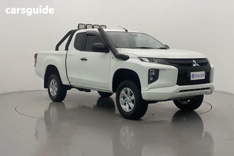 2020 Mitsubishi Triton Double Cab Pick Up Glx Plus (4X4)