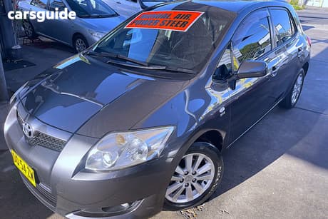 Grey 2009 Toyota Corolla Hatchback Conquest