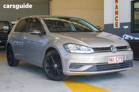 Silver 2017 Volkswagen Golf Hatchback 110 Tsi Trendline
