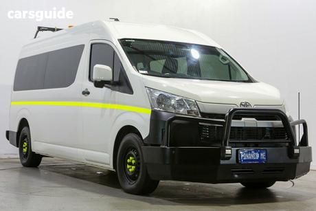 White 2020 Toyota HiAce Bus Commuter (12 Seats)