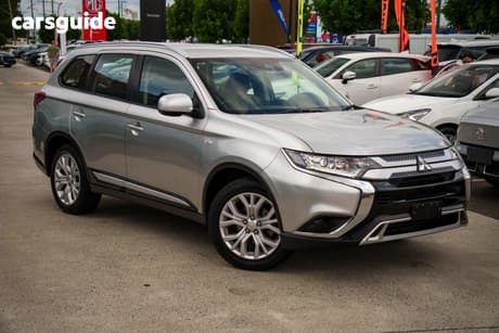 Silver 2019 Mitsubishi Outlander Wagon Es 7 Seat (2Wd)