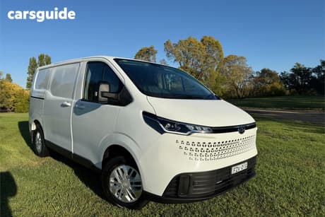 White 2024 LDV Deliver 7 Van Swb Low Roof Option Pack