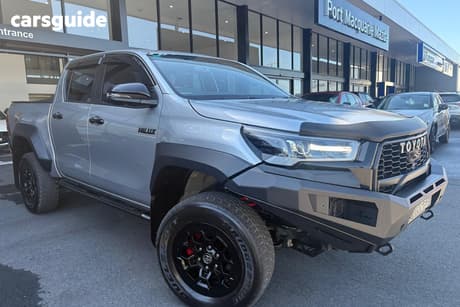 Silver 2023 Toyota Hilux Double Cab Pick Up Gr-Sport (4X4)
