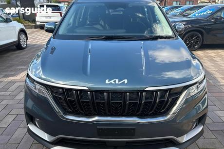 Blue 2024 Kia Carnival Wagon S
