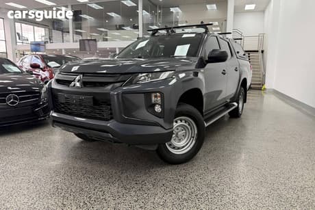 Grey 2022 Mitsubishi Triton Double Cab Pick Up Glx (4X2)