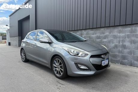 Silver 2013 Hyundai I30 Hatchback Sr