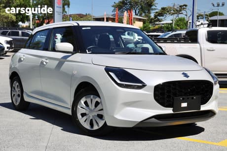 White 2025 Suzuki Swift Hatchback Hybrid