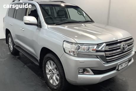 Silver 2016 Toyota Landcruiser Wagon Vx (4X4)