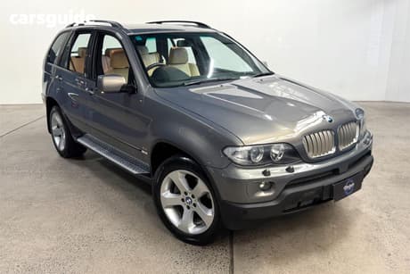 Blue 2004 BMW X5 Wagon 4.4I