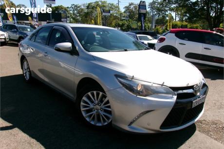 Silver 2015 Toyota Camry Sedan Atara Sl