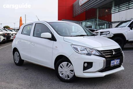 White 2021 Mitsubishi Mirage Hatchback Es