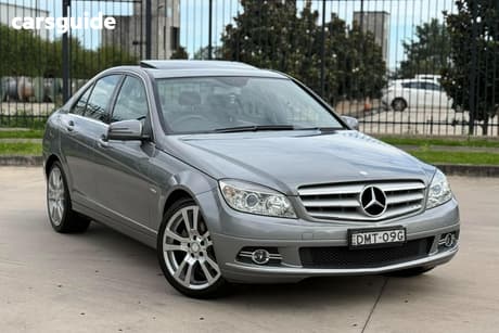 Silver 2010 Mercedes-Benz 250 Sedan AVANTGARDE CGI W204 MY11