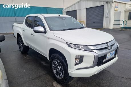 White 2020 Mitsubishi Triton Double Cab Pick Up Glx-R (4X4)