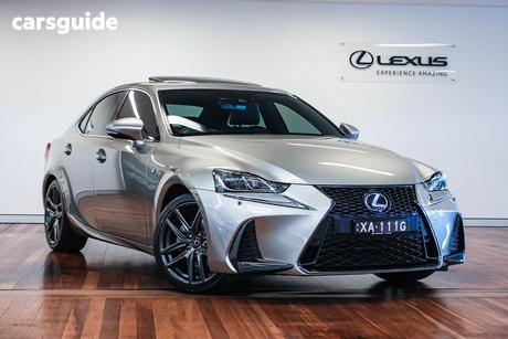 2017 Lexus IS300H Sedan F Sport Hybrid