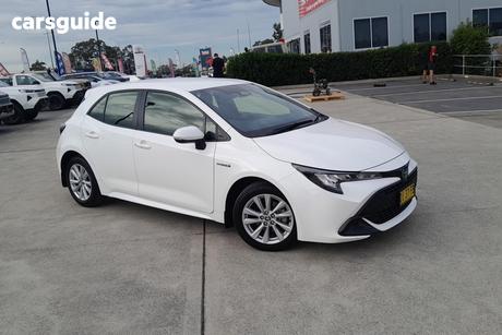 White 2023 Toyota Corolla Hatchback Ascent Sport