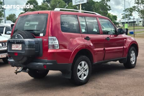 Red 2008 Mitsubishi Pajero Wagon Glx Lwb (4X4)
